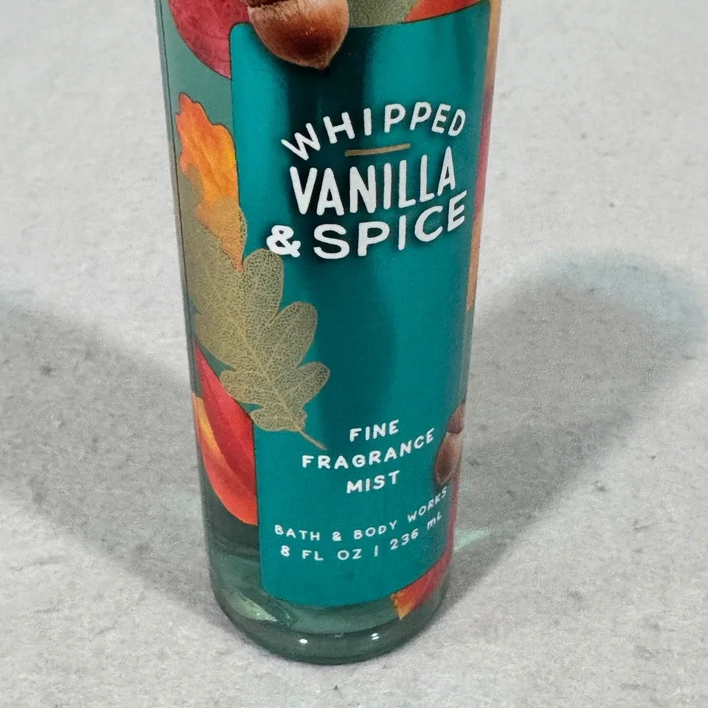 Bath & Body Works Fragrance Mist Women Teal Whipped Vanilla & Spice 8oz Spray